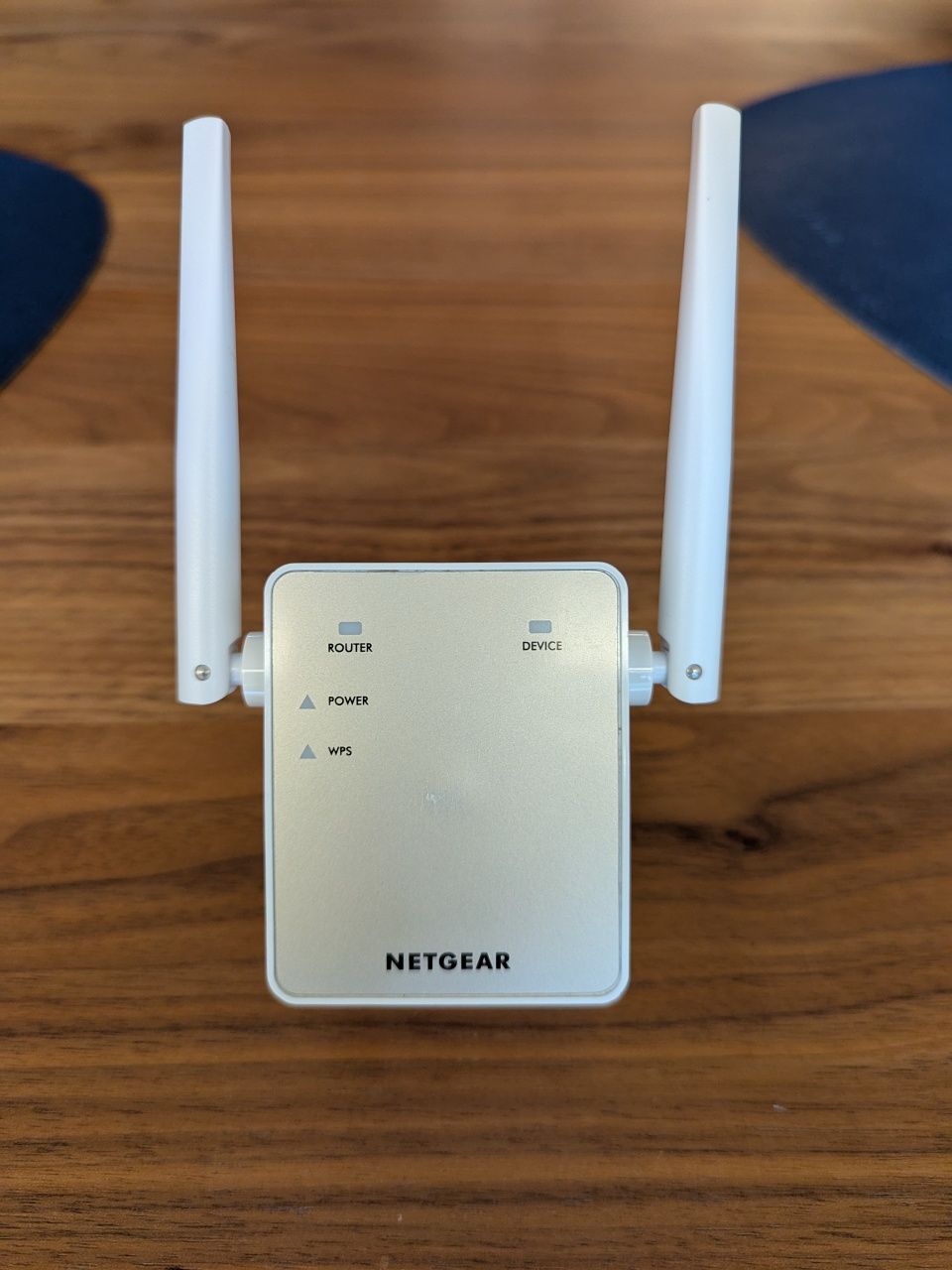 Netgear EX6120 wifi extender
