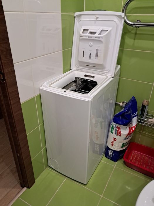 Продам стиральну машину вірпул.