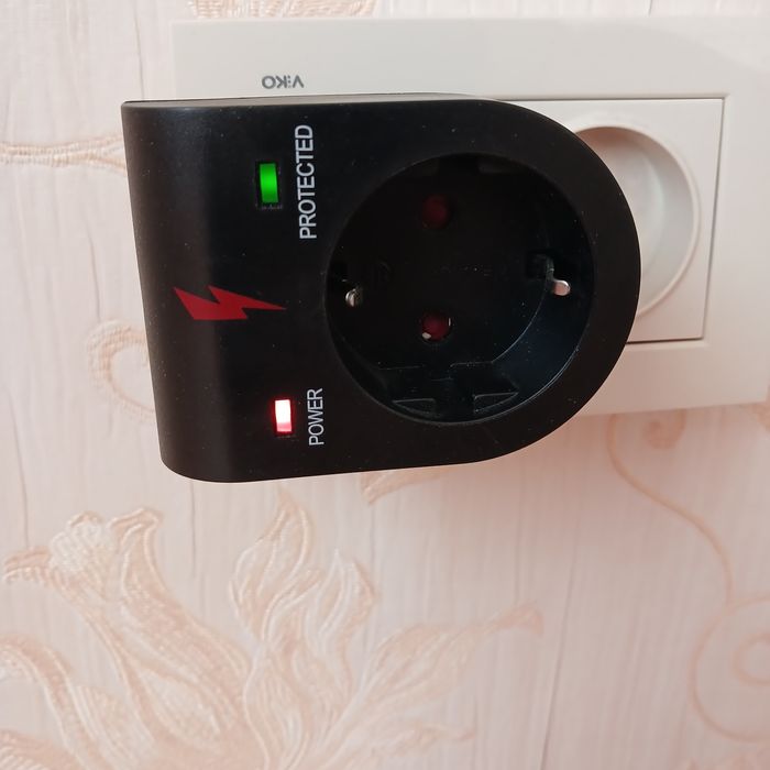 Реле напруги Real-el напряжения