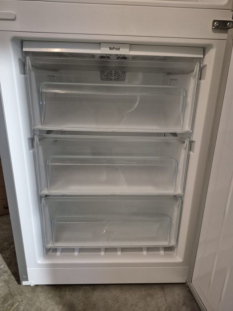 Combinado LIEBHERR em INOX
