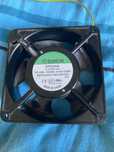 Sunon wentylator 240V