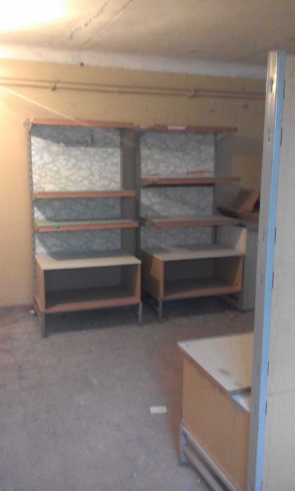 Витрина горки стеллажи СССР. Офисная мебель.