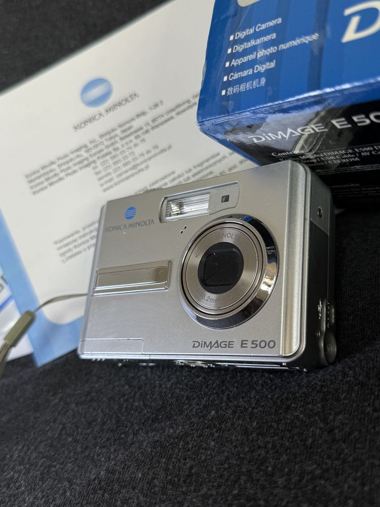 Konica Minolta Dimage E500 – Klasyka cyfrowej fotografii!