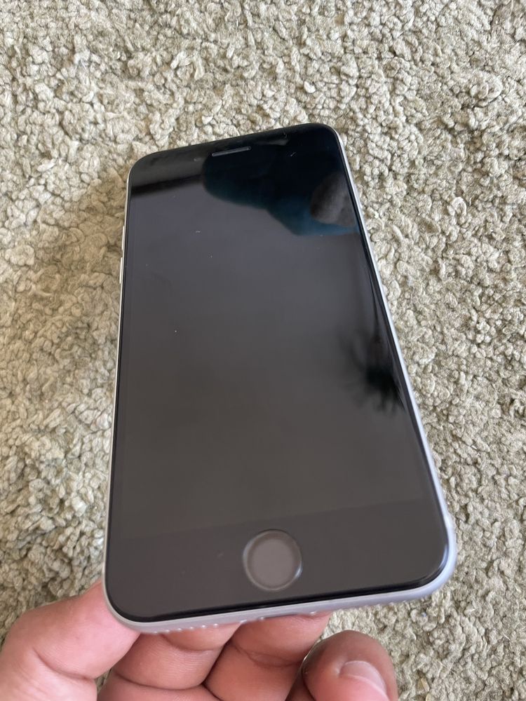 Iphone SE 128GB 2022 aceito troca por algo do meu interesse