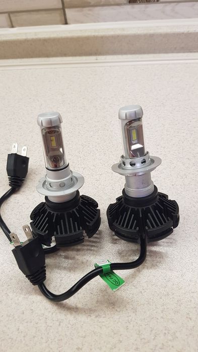 Автолампи світлодіодні