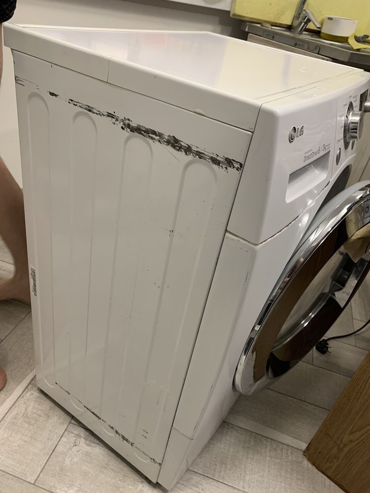 Срочно Стиральная машина полногабаритная LG F1203CDP