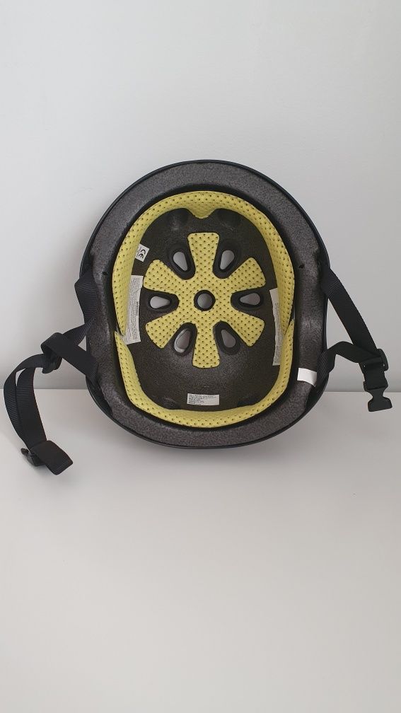 Capacete de Skate Sector 9 (Novo)