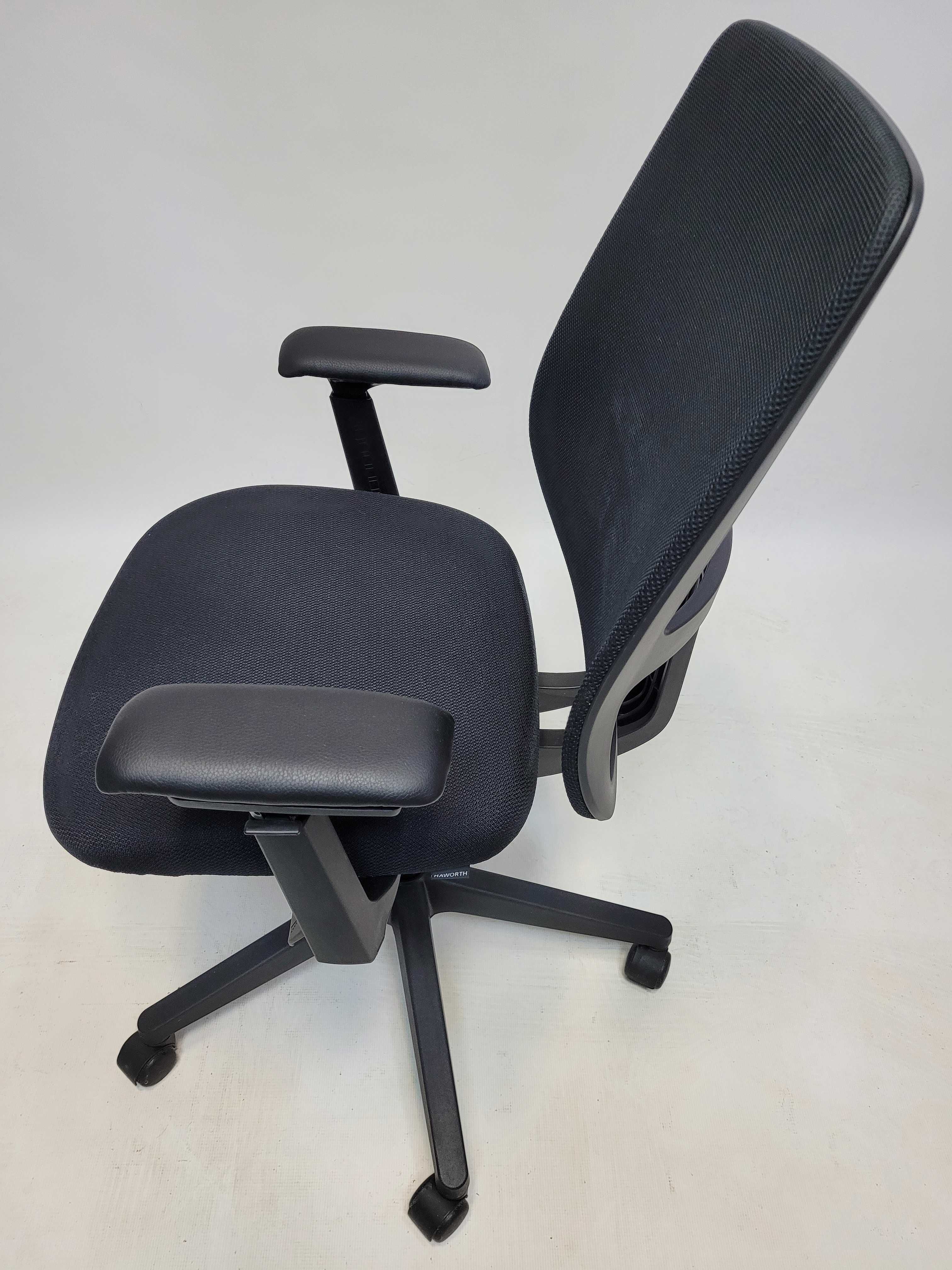 Fotel biurowy krzesło obrotowe Haworth Lively - dost. 8 sztuk