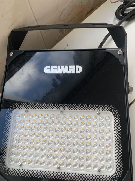Projetor led   GEWISS 4000k 100w