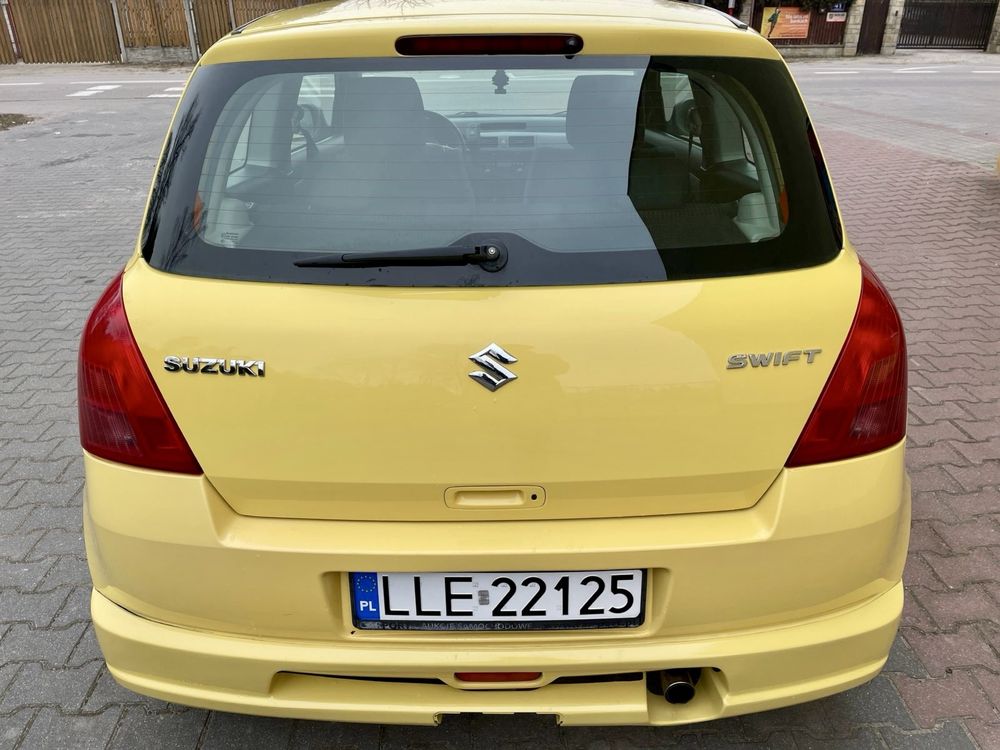 Suzuki Swift 1.5 benzyna 2005 rok Keyless go Niski Przebieg !
