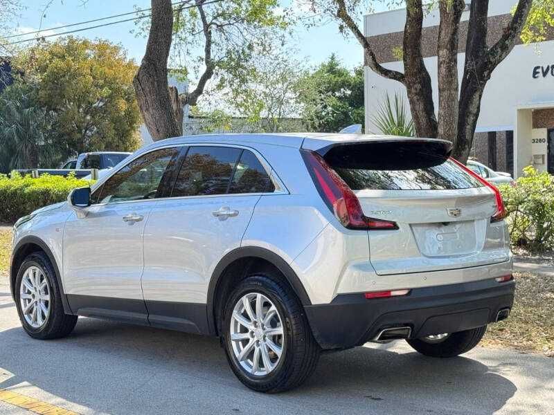 2022 Cadillac XT4 Luxury