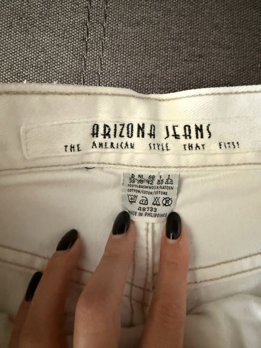 Вінтажні, білі джинси mom