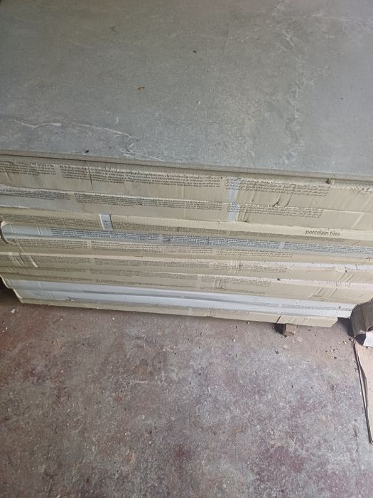 Gres szkliwiony Fabricstone 60 x 60 cm light grey 1,44 m2