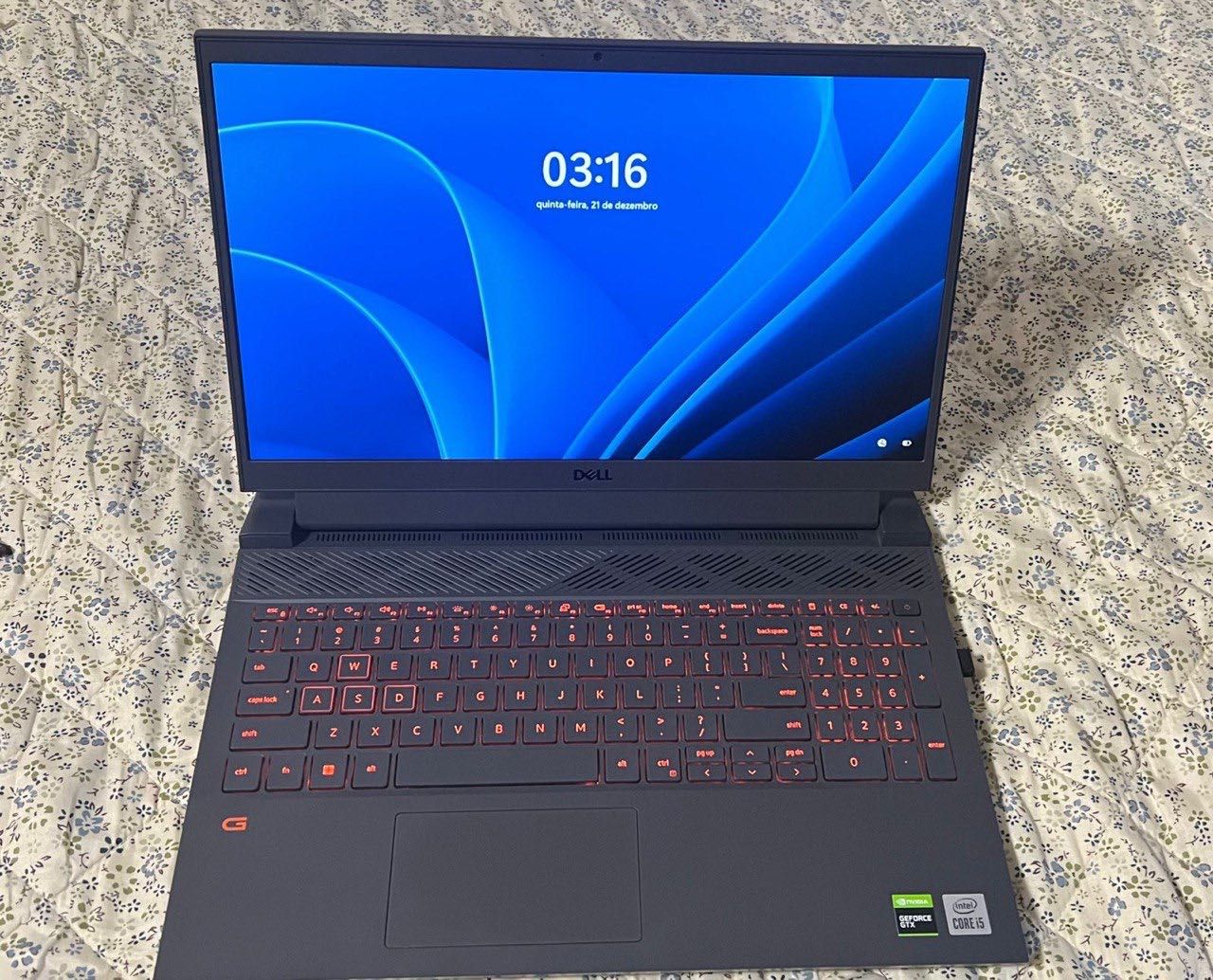 Ноутбук Dell G15 5510 / Intel Core i5-10500H