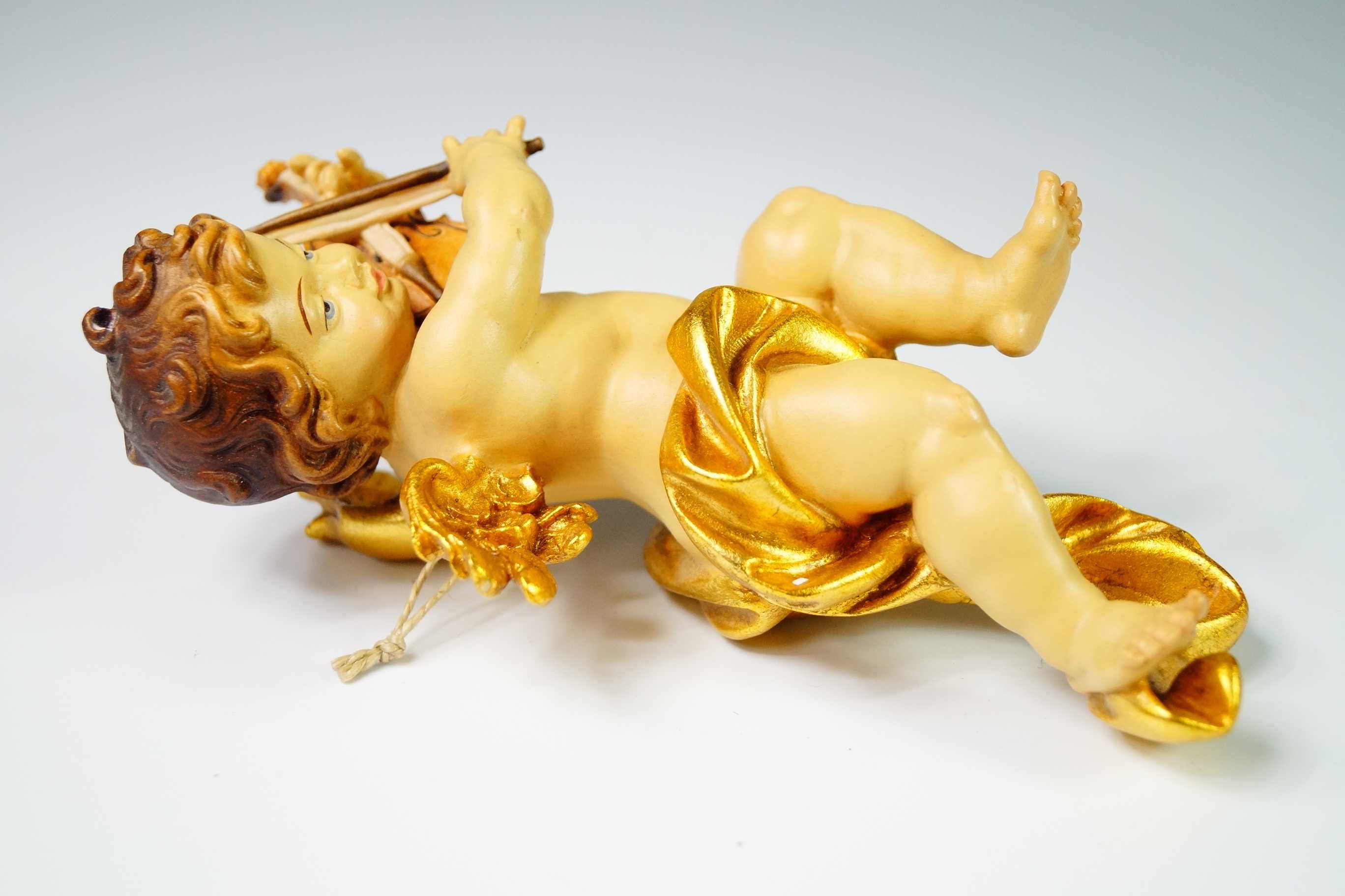 Figura rzeźba grający putto rzeźby w polichromii