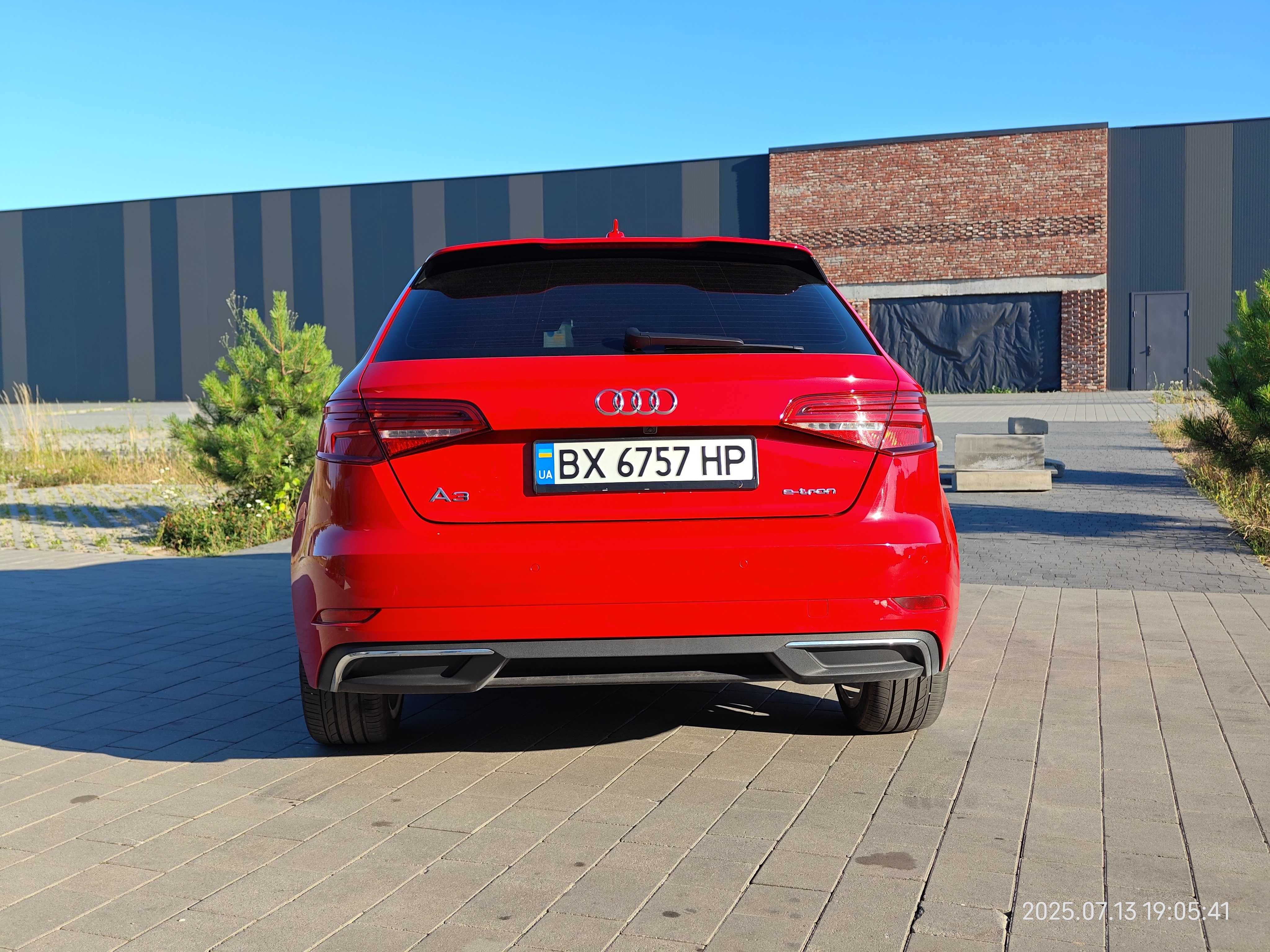 Audi A3 E-Tron Premium Plus 2017