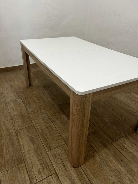 Mesa de Jantar Extensivel