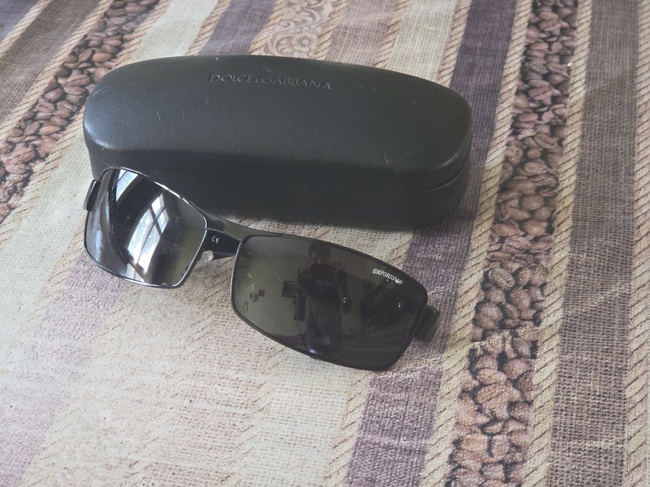 Сонцезахисні окуляри Emporio Armani з футляром Dolce & gabbana оригіна
