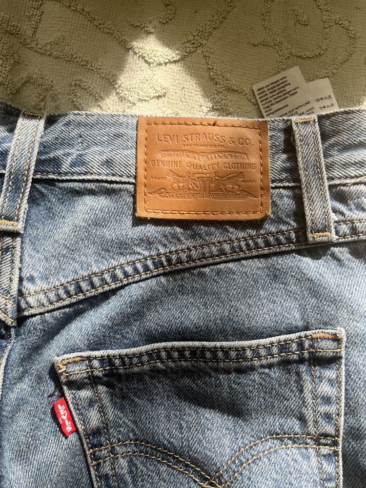 Джинси boyfriend LEVI’S