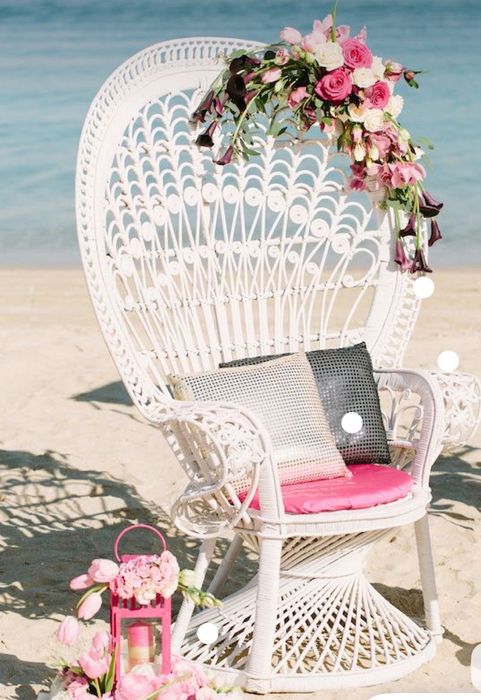 Стул  кресло Эммануэль из Франции оригинал антиквариат свадьба