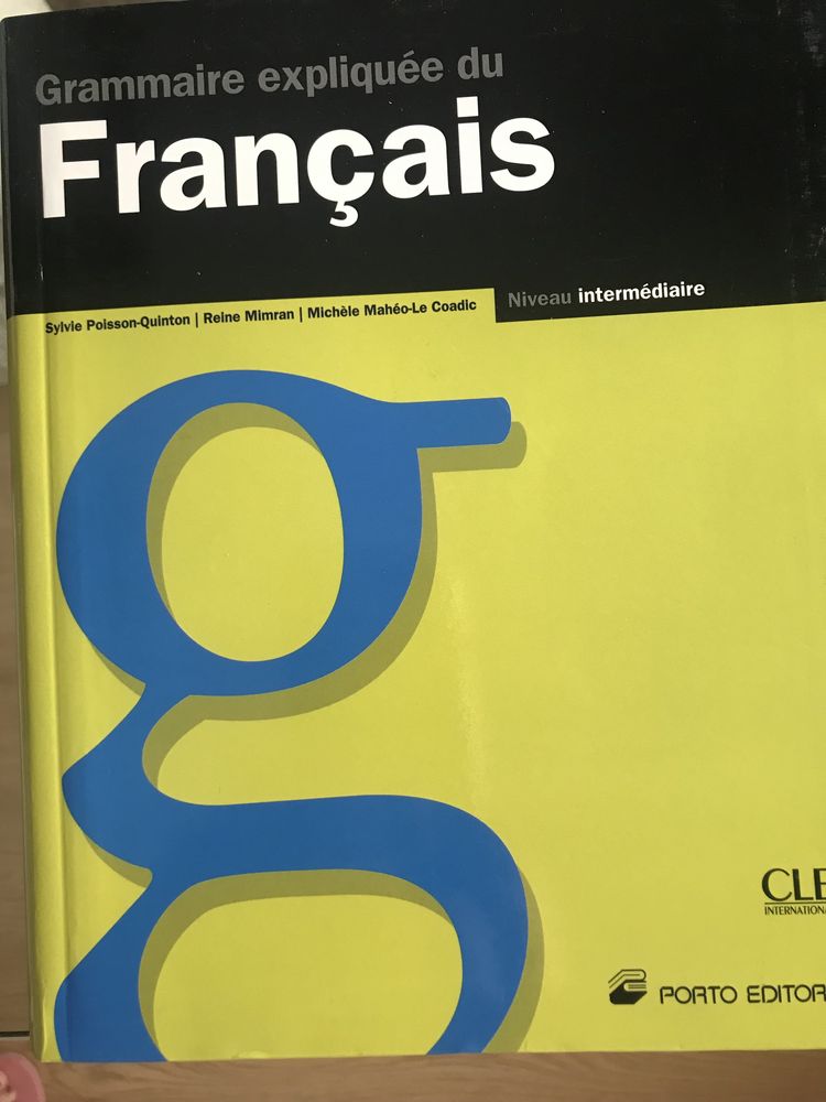 Gramatica de Frances e Livro de exercícios