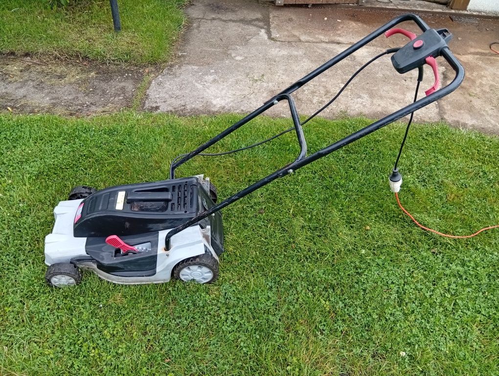 Kosiarka elektryczna