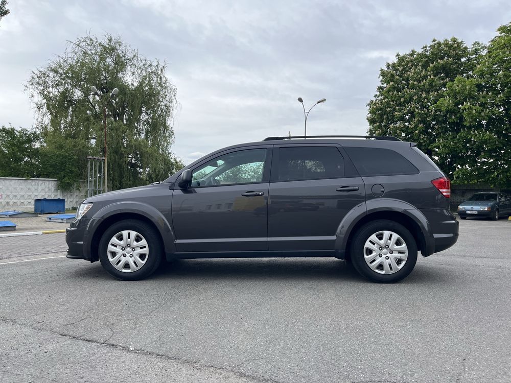 Dodge Journey 2,4 мінімальну пошкодження, відмінний стан