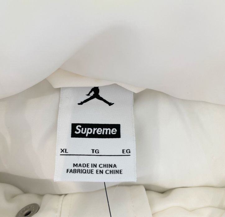 пуховик Jordan x Supreme