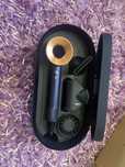 Secador de cabelo Dyson Supersonic novo