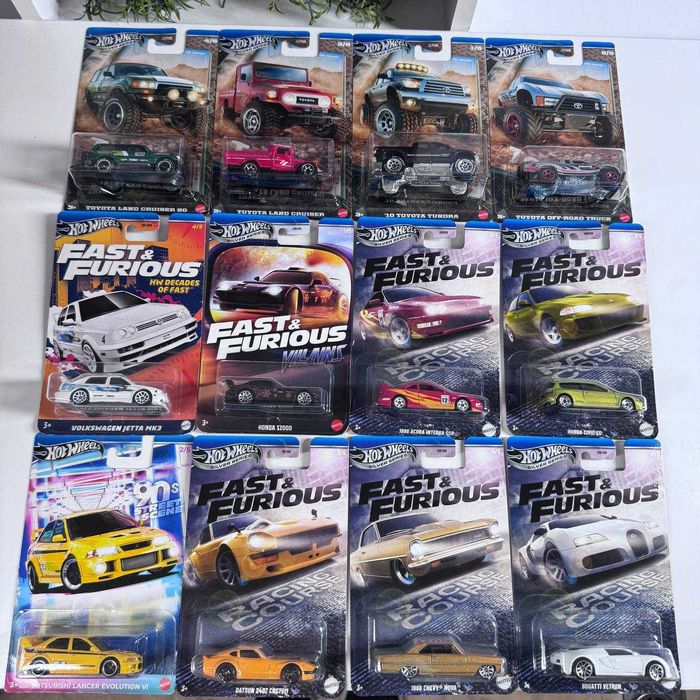 Машинки Hot Wheels Mercedes-Benz 500 E '70s vs. '90s  Хот вілс БМВ