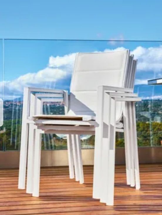 Conjunto de jardim mesa e 6 cadeiras