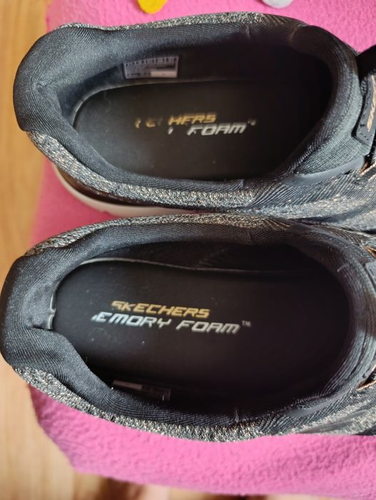 Sketchers кроссовки женские оригинал