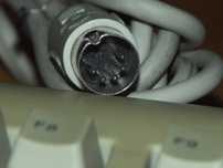 klasyk stara sprawna klawiatura mechaniczna PC AT DIN 5