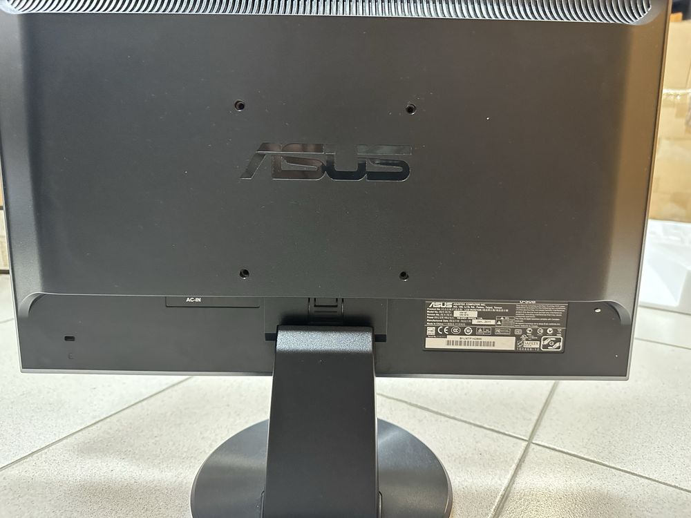Monitor Asus VW197D