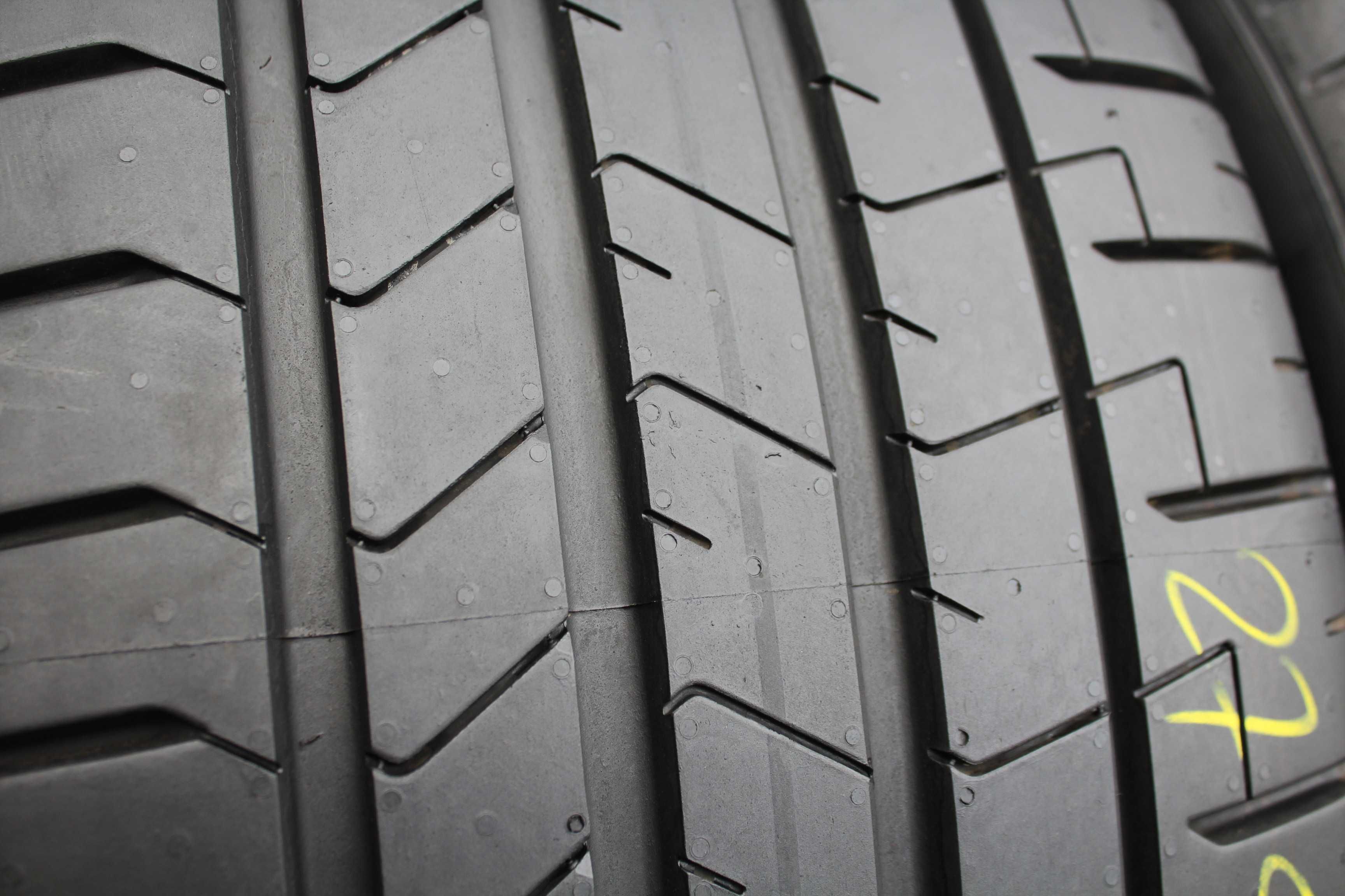 275 40 R20 Pirelli P ZERO TM