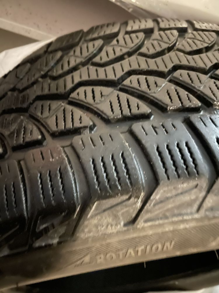 Opony zimowe 205/55/R16