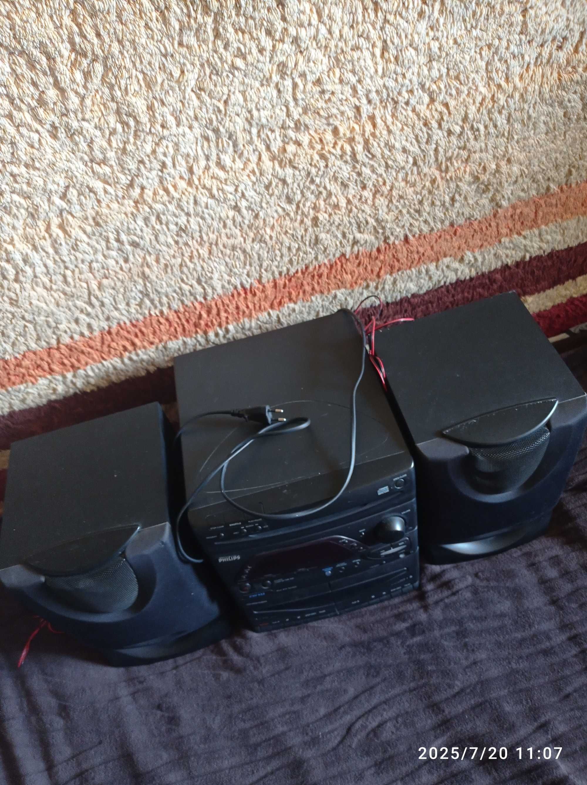 Wieża Philips AUX