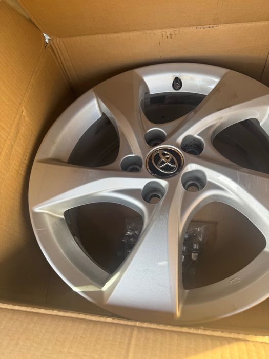 Toyota Felgi 17” CHR