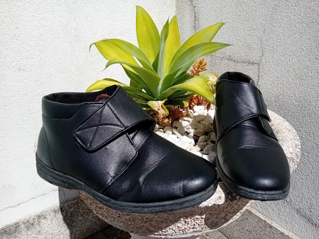 Bota cardada.      .