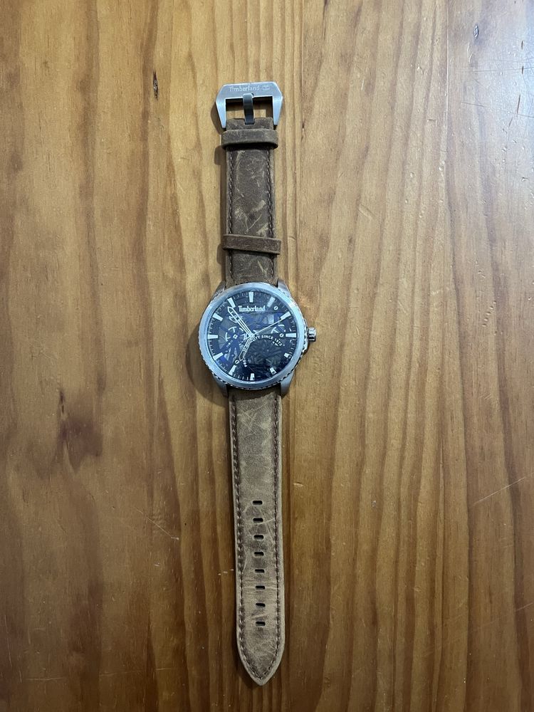 Vendo relogios da marca swatch , timberland e gant