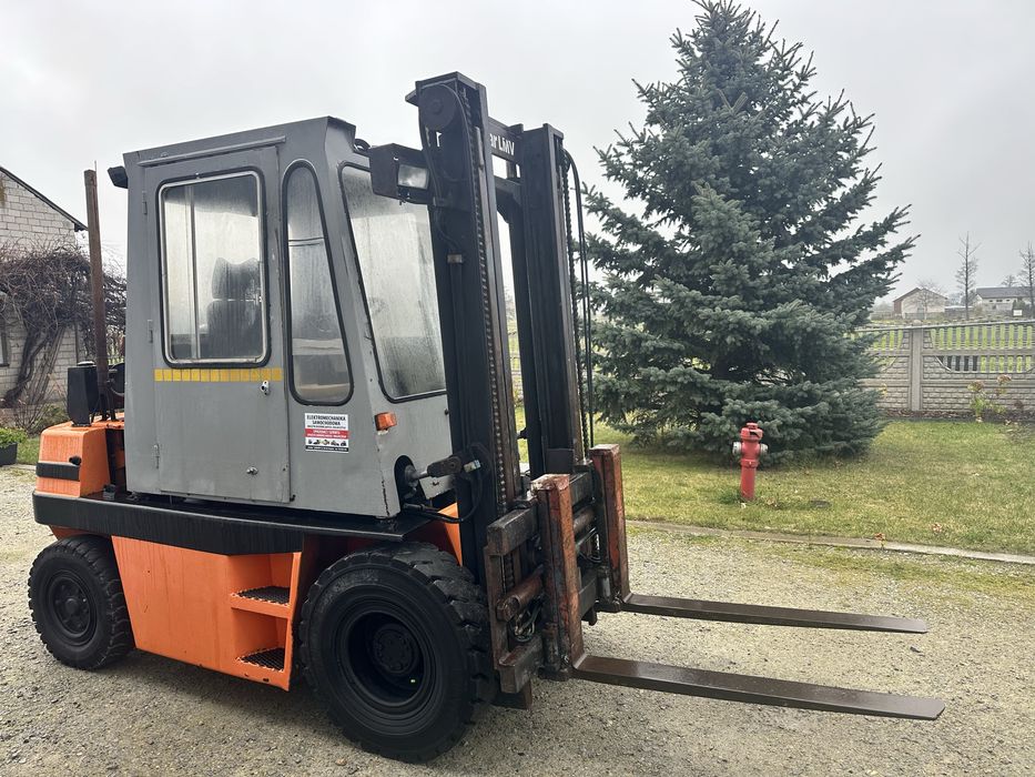 Wózek widlowy Kalmar 4t 3,3m diesel automat przesuw boczny pozycjoner