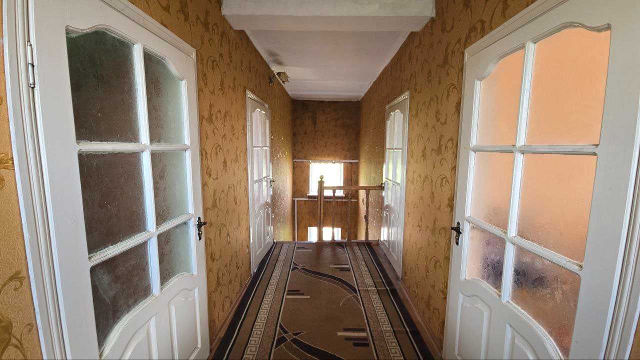 Продам просторий приватний будинок у місті