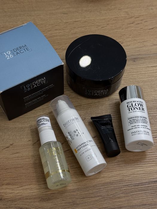 Косметика James Read biotrade dermacte instytutum