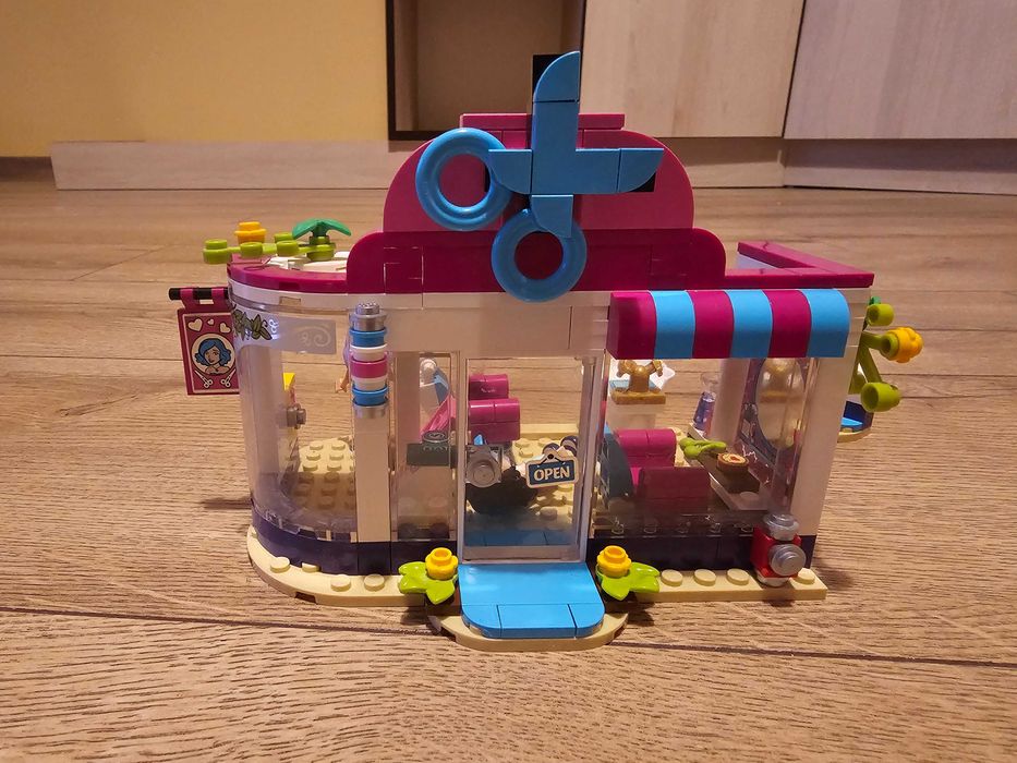 LEGO Friends Salon fryzjerski w Heartlake 41391