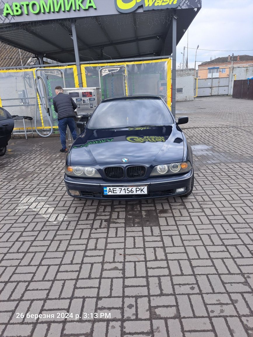 Авто BMW 5 series e39