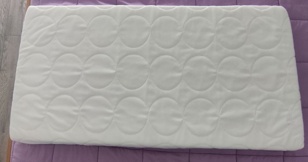 Colchão para berço 120cm*160cm*8cm + têxteis