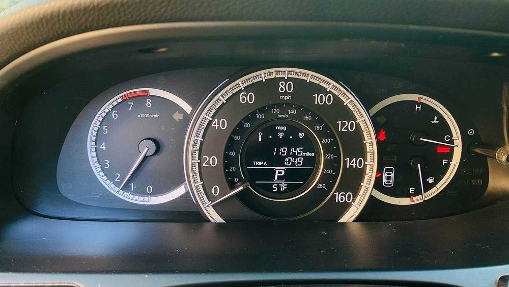 Honda Accord IX 2013