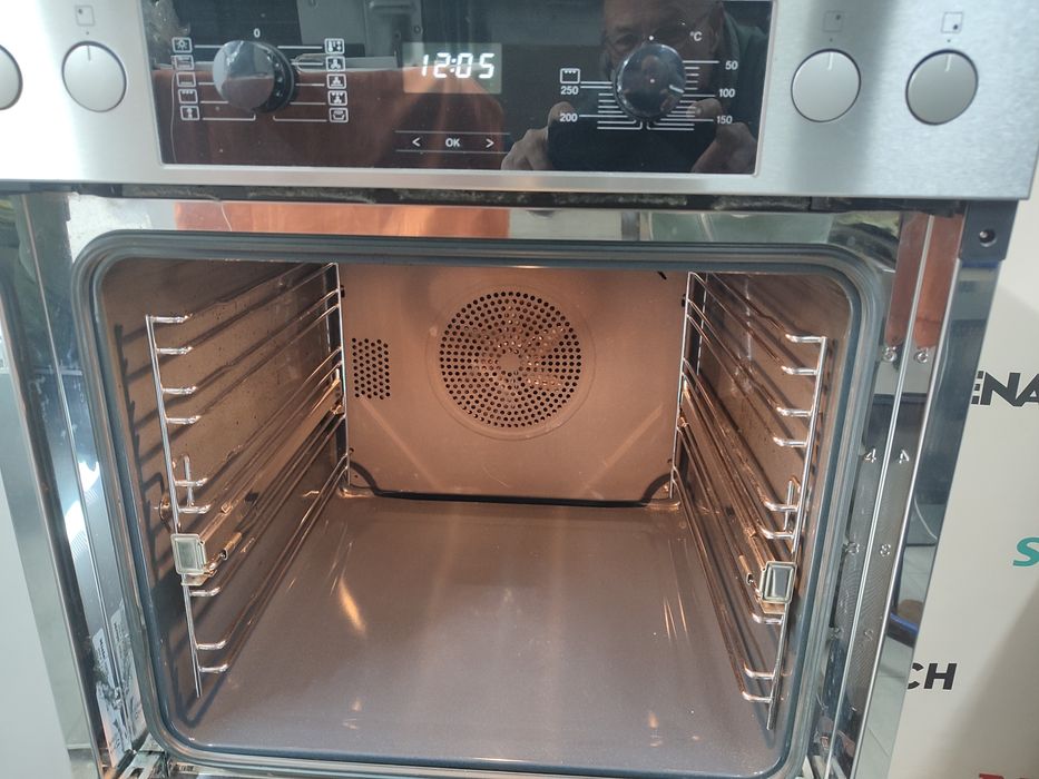 Духовий шкаф Miele H2267E