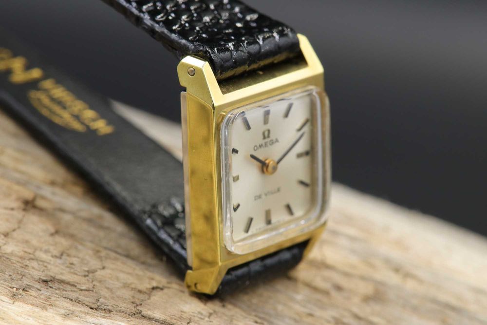 Omega De Ville
Damski ref. 511.255 Au20 Rzadki serwisowany Gwarancja