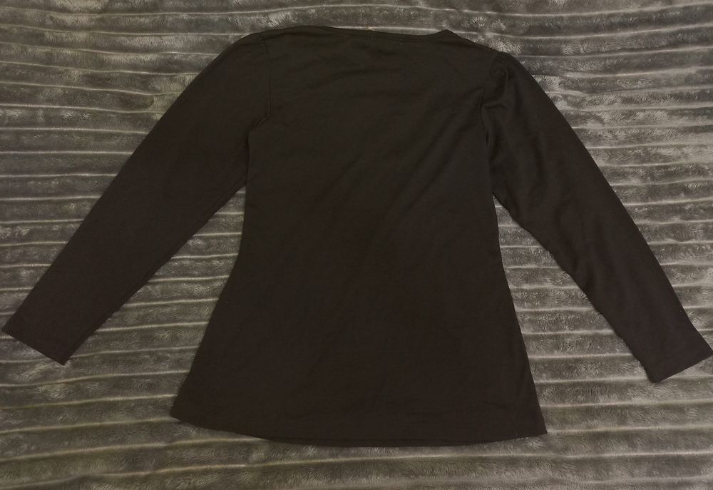 Чорна кофта довга